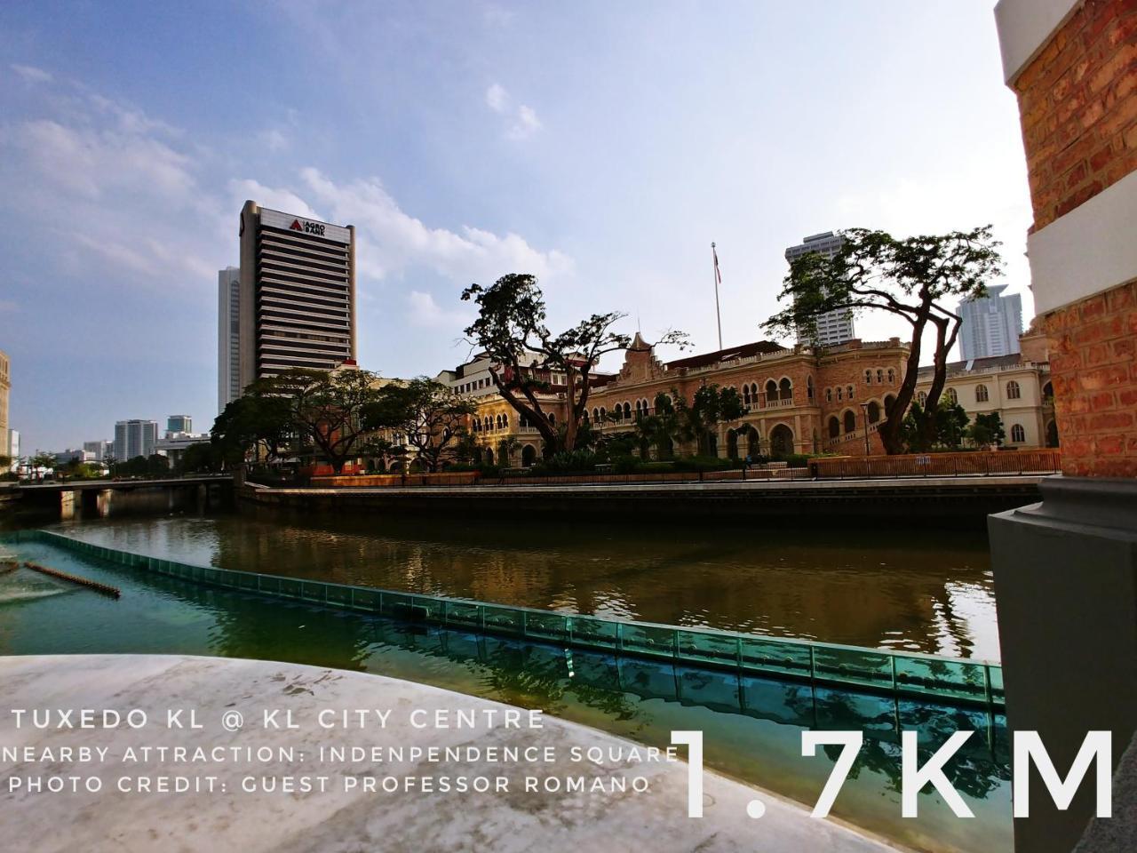 ホテルTuxedo Kl No.1 Rooftop Pool W Skyscraper Views クアラルンプール エクステリア 写真